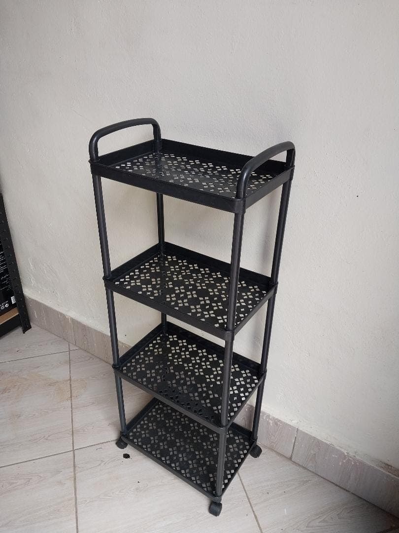 Plastic storage Rack