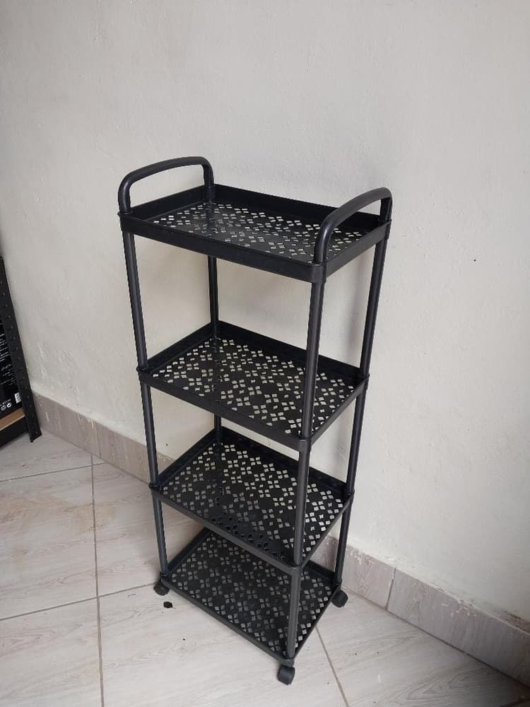 Plastic storage Rack